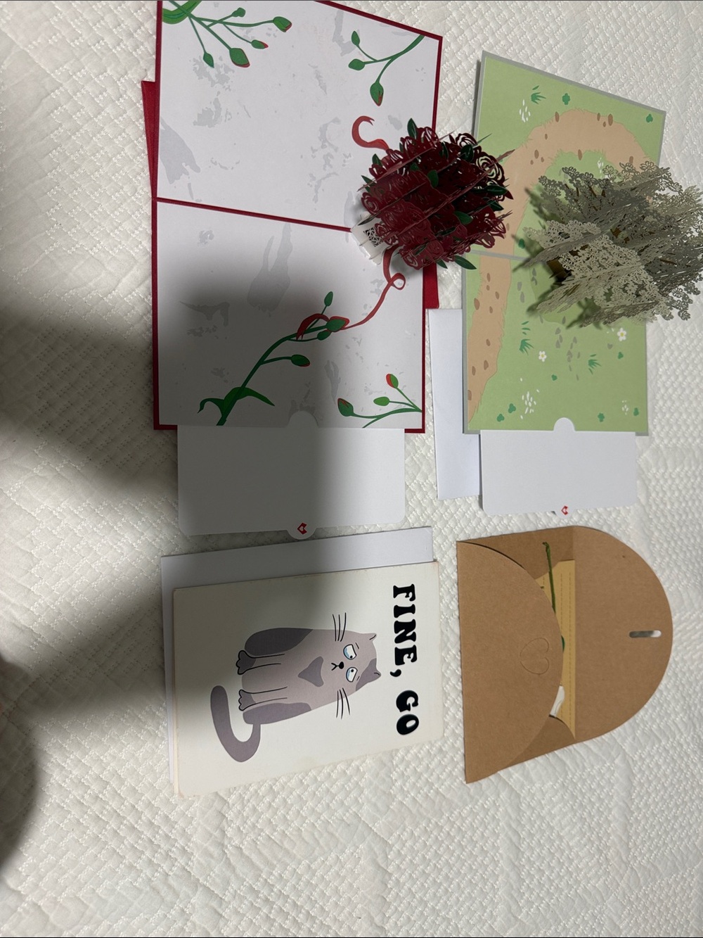2 Lovepop cards (Elegant Bouquet Design)   & 2 unbranded cards Total of 4 cards